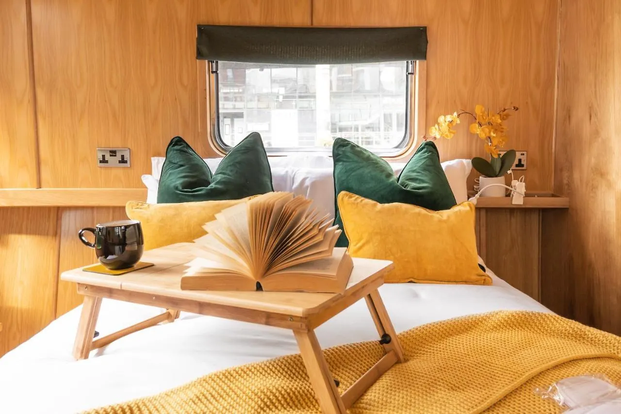 Edinburgh - Houseboats Hotel 4*,  United Kingdom