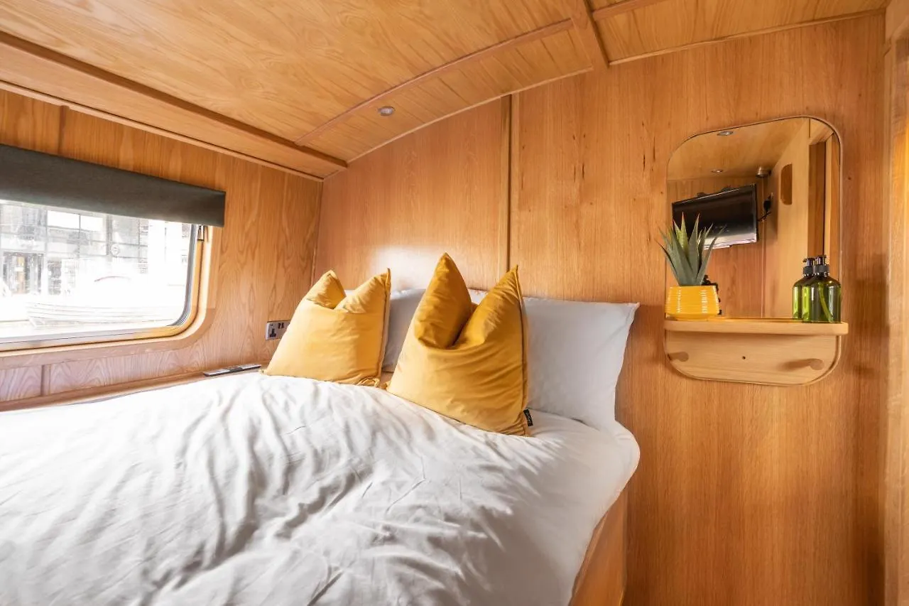 **** Botel Edinburgh - Houseboats Hotel United Kingdom