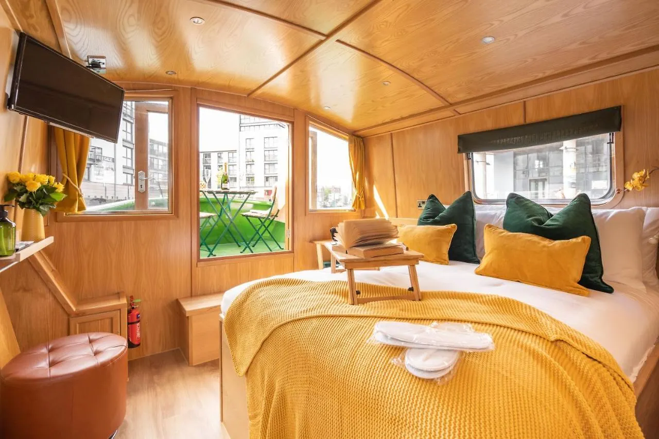 Edinburgh - Houseboats Hotel United Kingdom