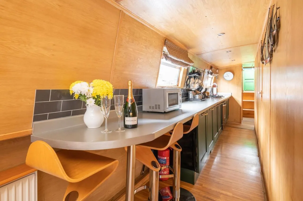 Edinburgh - Houseboats Hotel 4*,