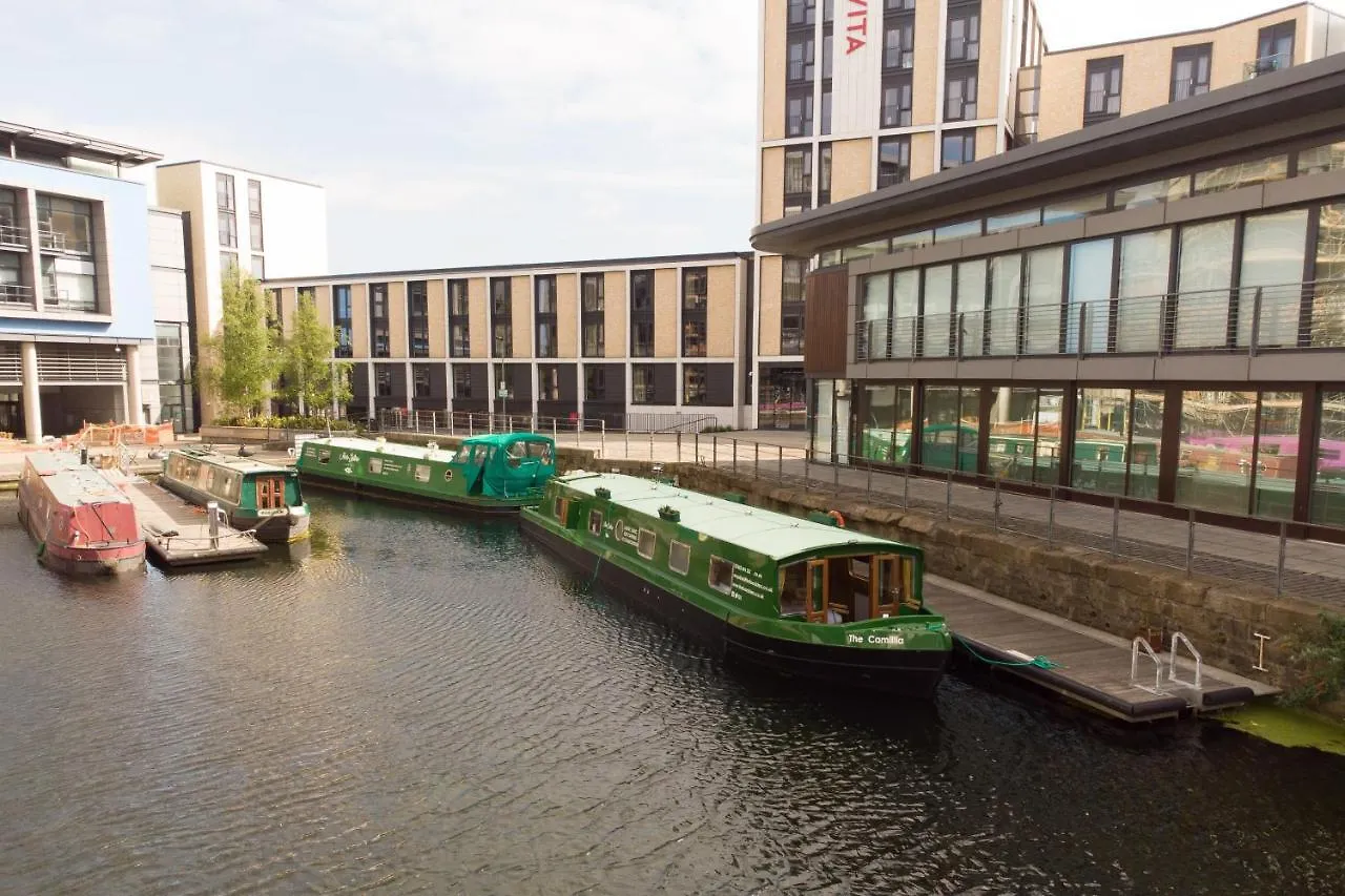 Edinburgh - Houseboats Hotel 4*,