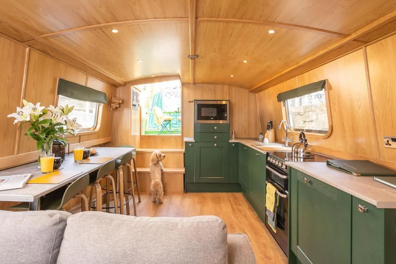Edinburgh - Houseboats Hotel 4*,  United Kingdom