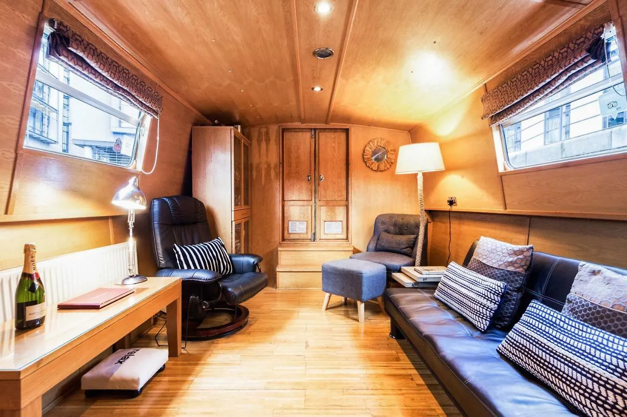**** Botel Edinburgh - Houseboats Hotel United Kingdom